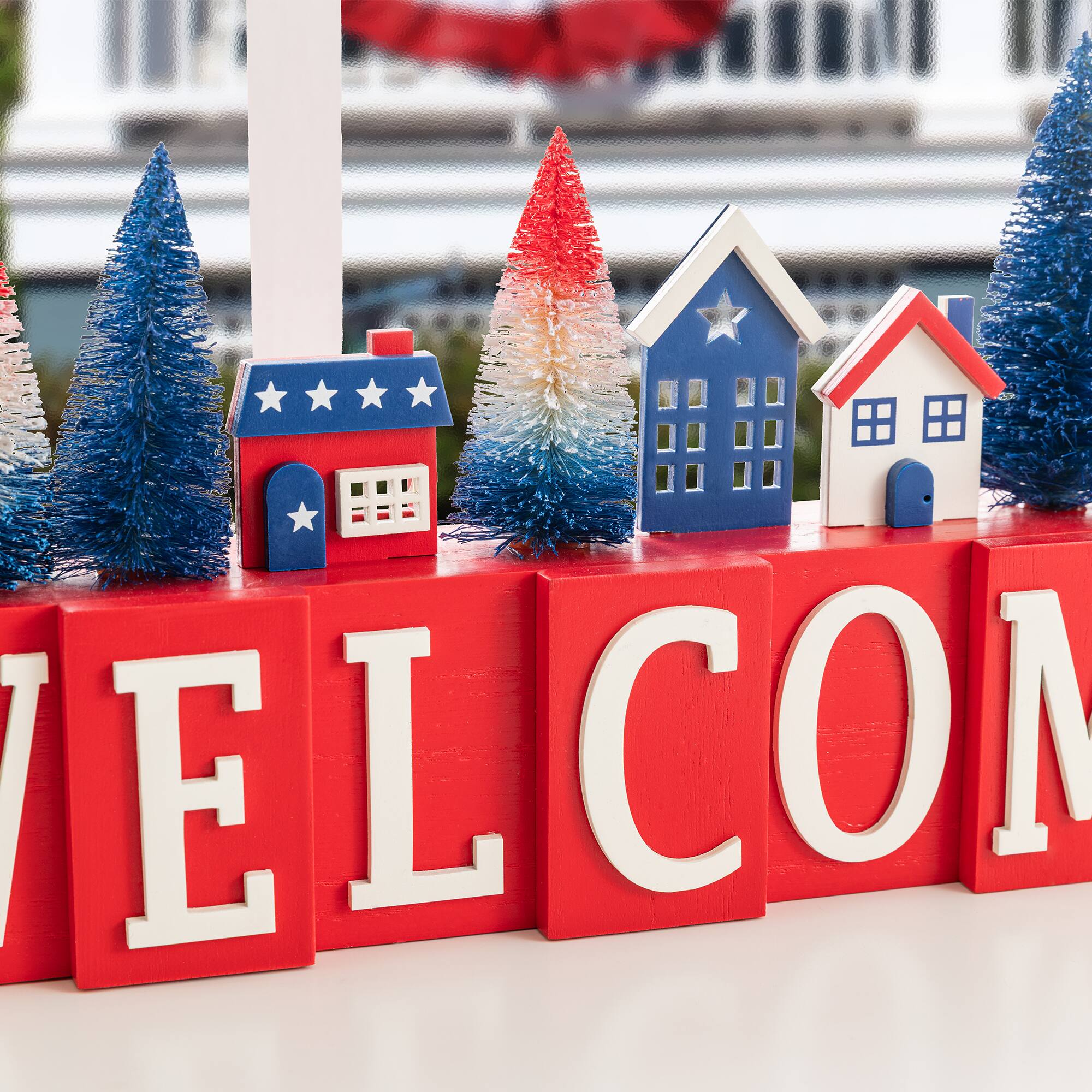 Glitzhome® 14" Patriotic Americana Wooden House & Brush Trees Table Decor
